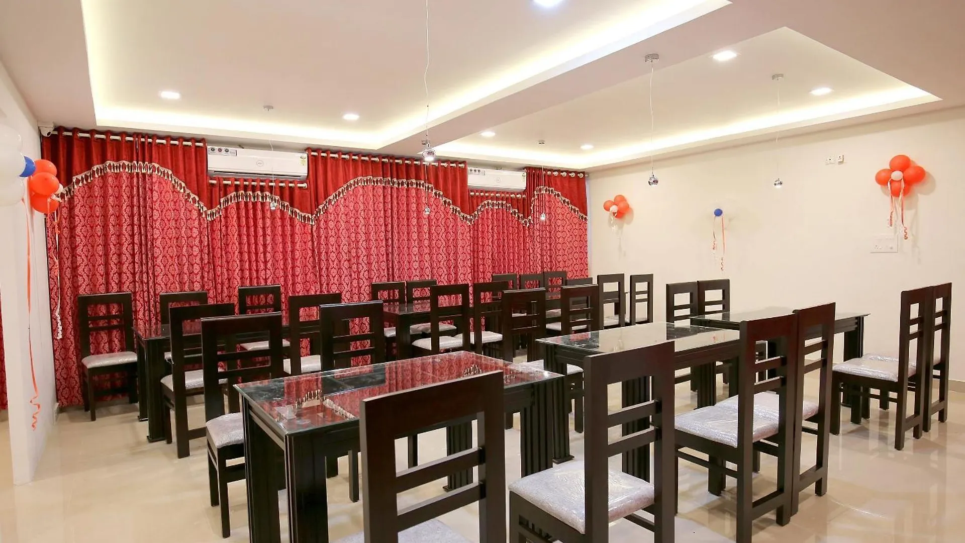 Super Hotel O Technopark Formerly Le Frank Trippapur